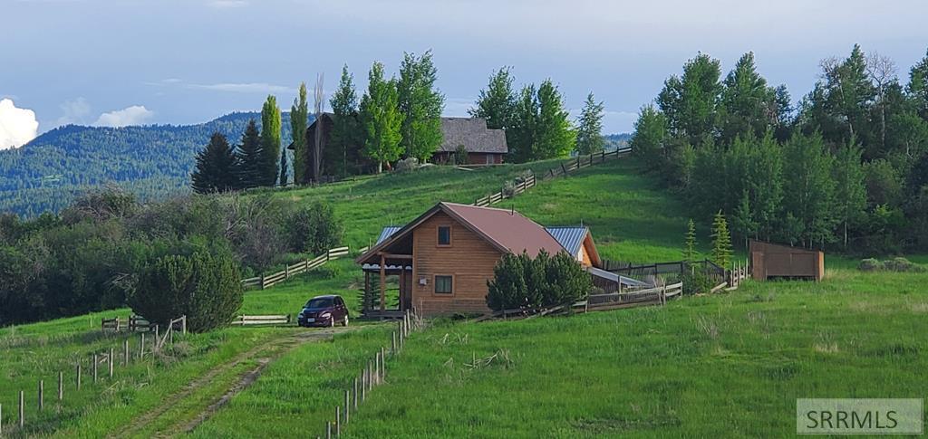 MLS #2155092 image #0