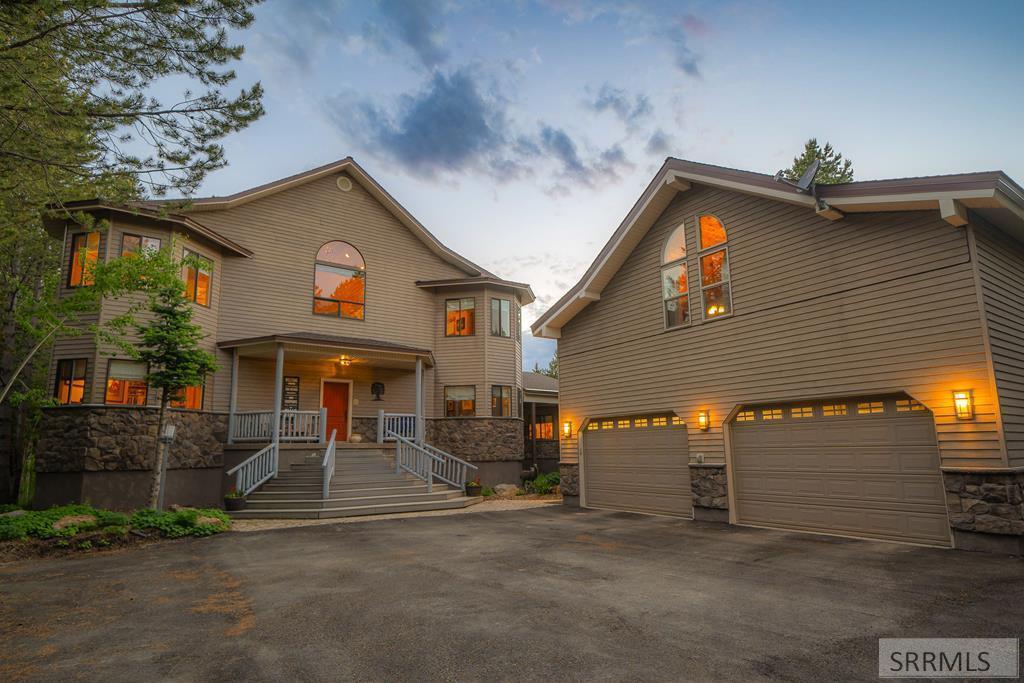 MLS #2165650 image #0