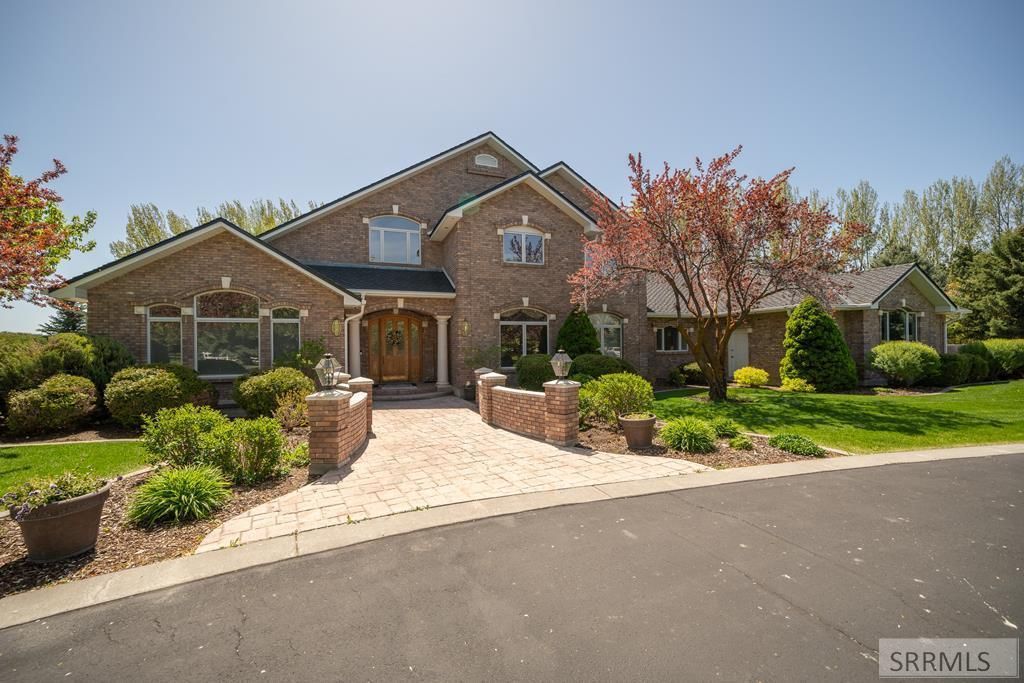 MLS #2168676 image #0