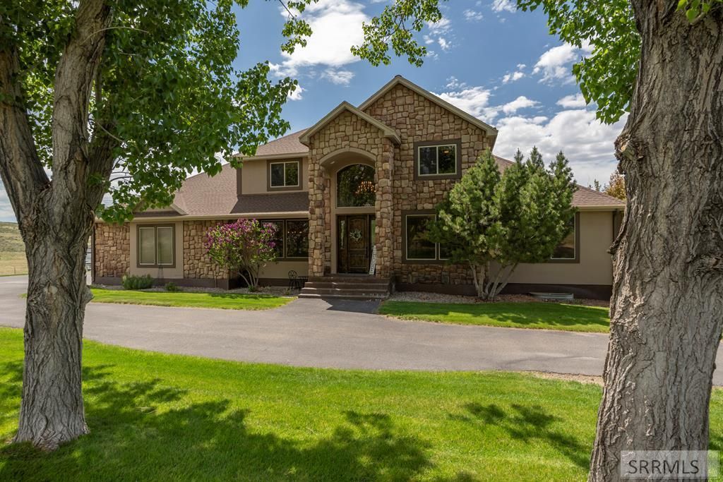 MLS #2172704 image #0