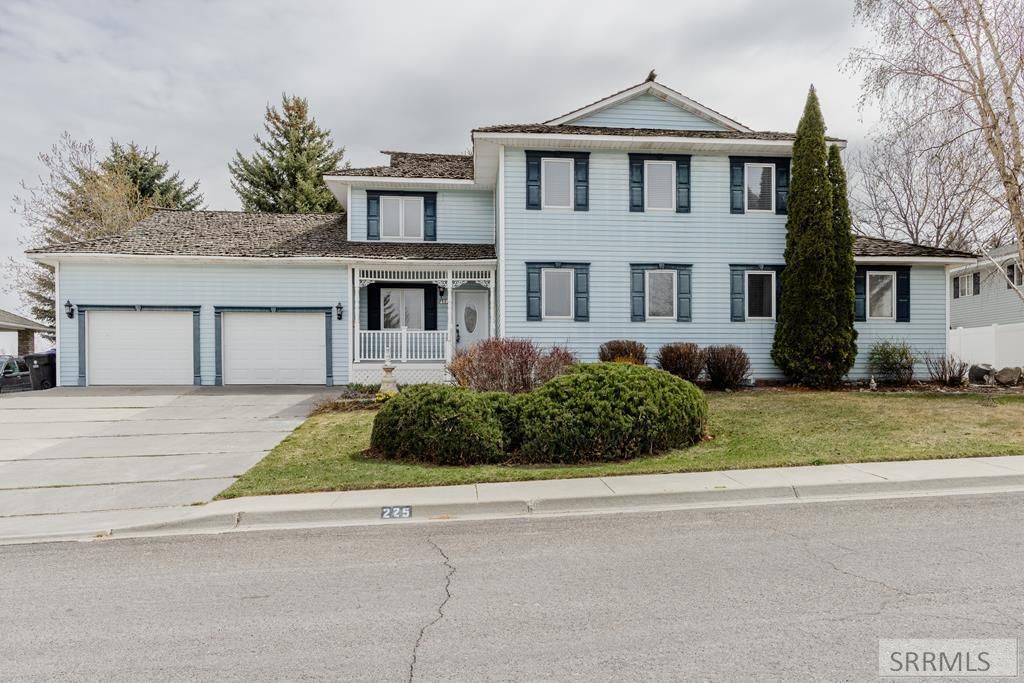 MLS #2174519 image #0