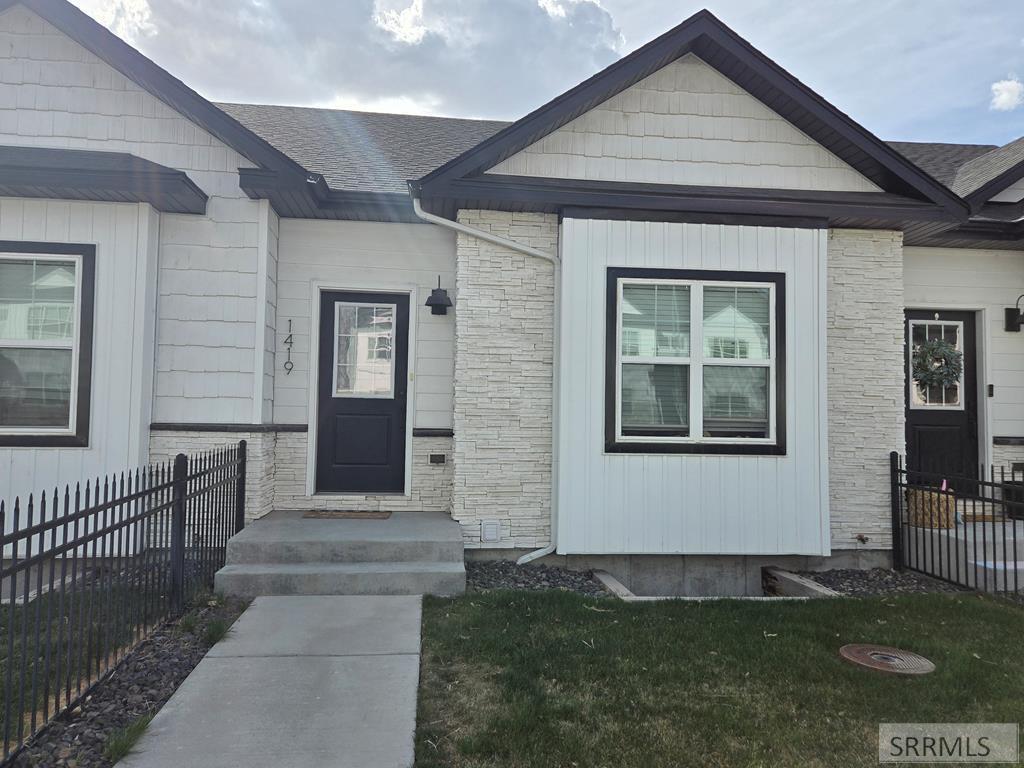 MLS #2174719 image #0