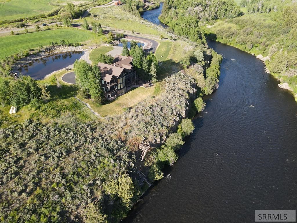 MLS #2174789 image #0