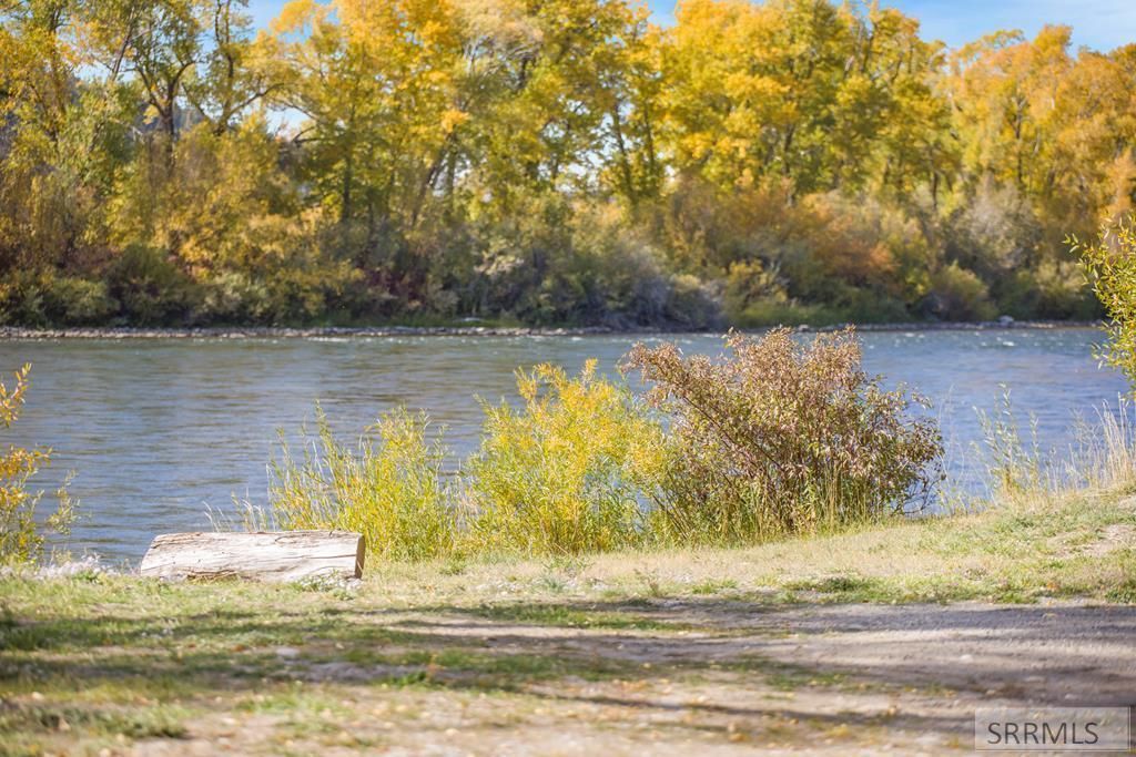 MLS #2175920 image #0