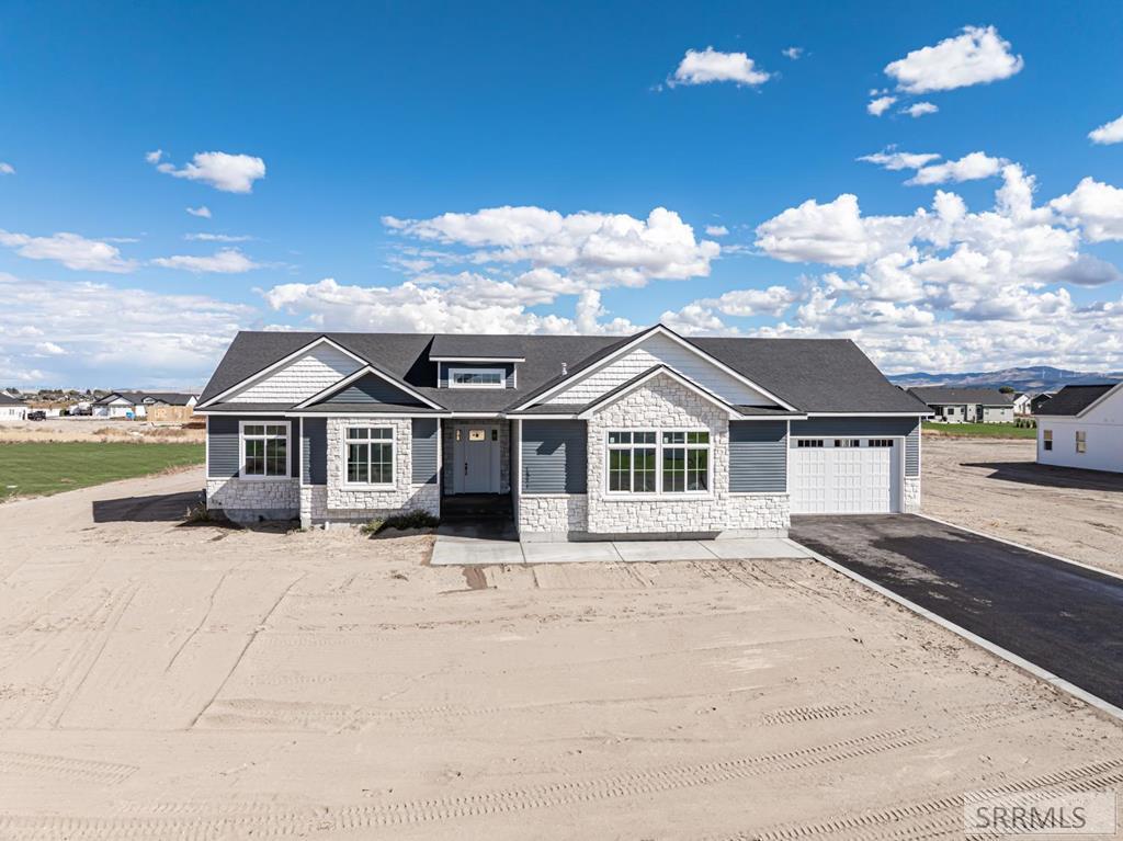 MLS #2175932 image #0