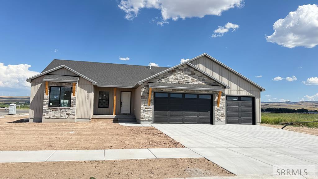 MLS #2176025 image #0