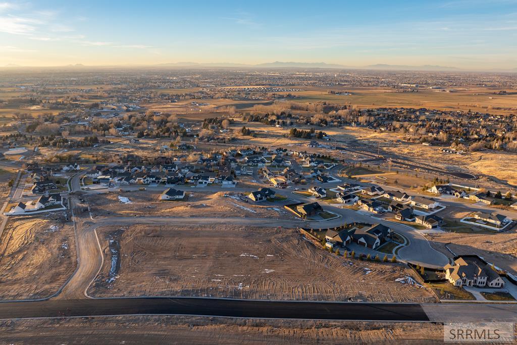 MLS #2176035 image #0