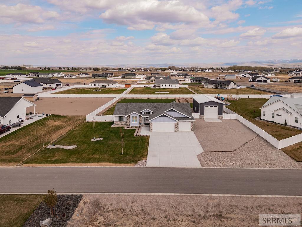 MLS #2176083 image #0