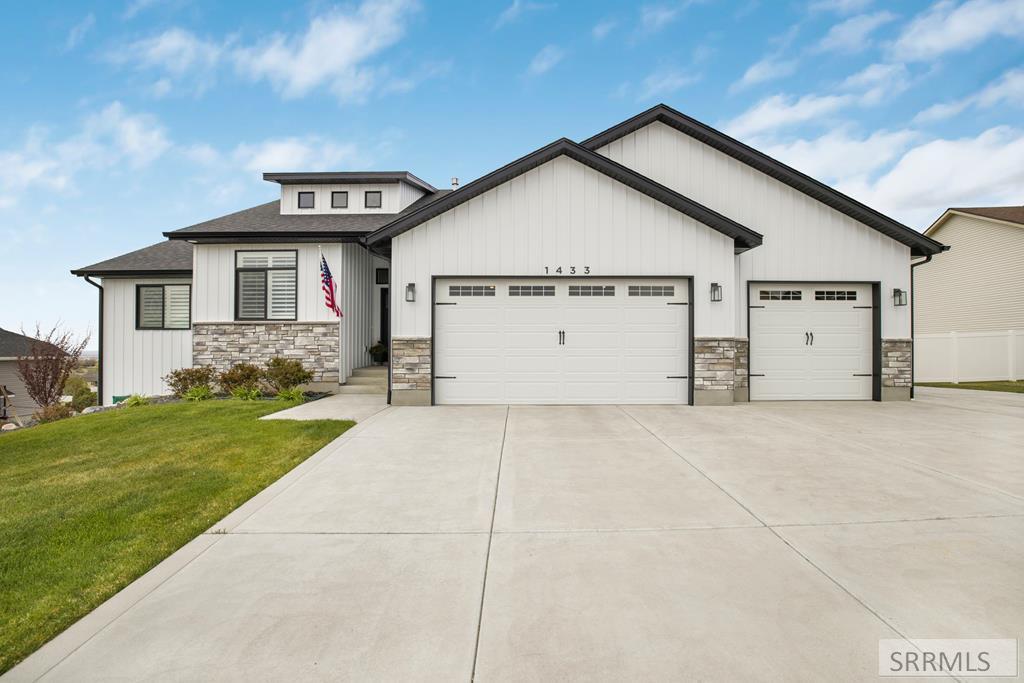 MLS #2176174 image #0
