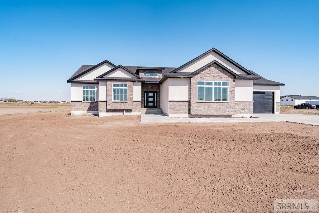 MLS #2176198 image #0