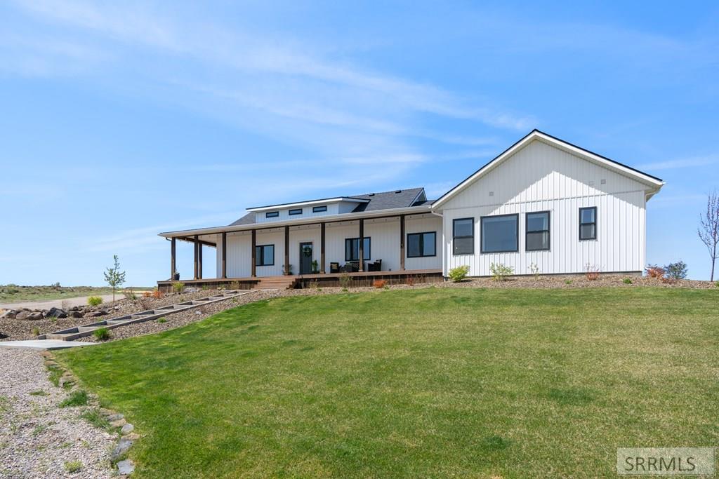 MLS #2176416 image #0