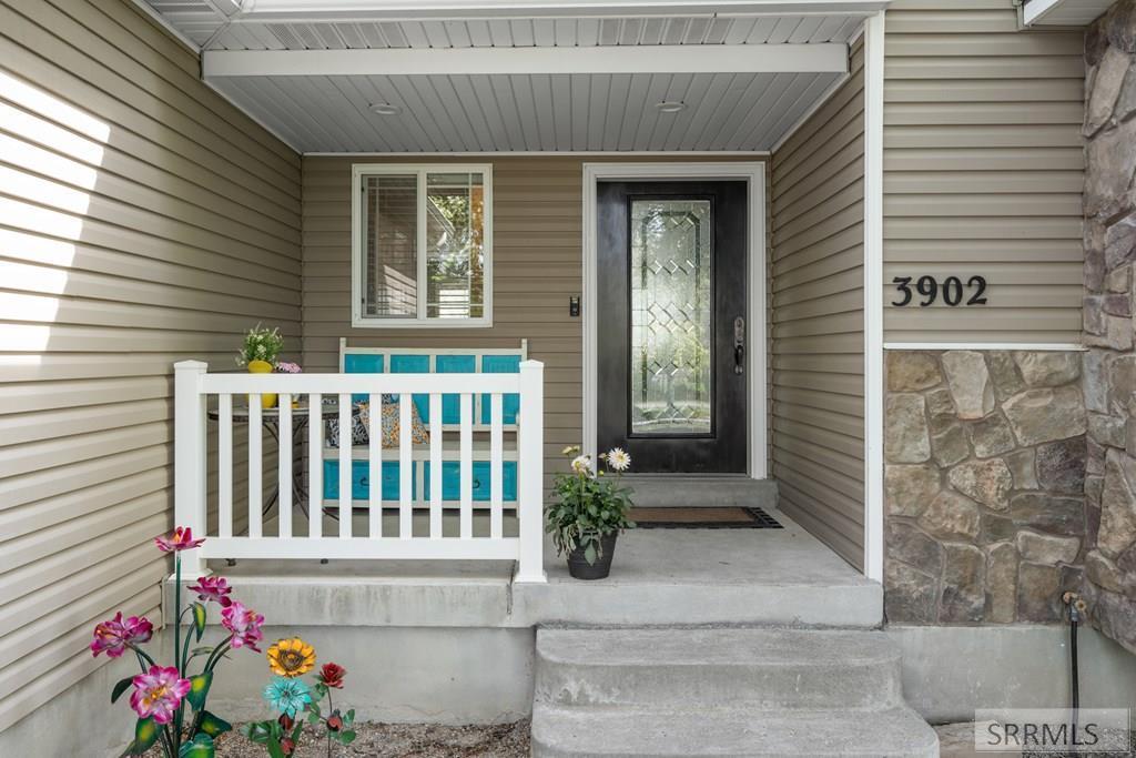 MLS #2176436 image #0