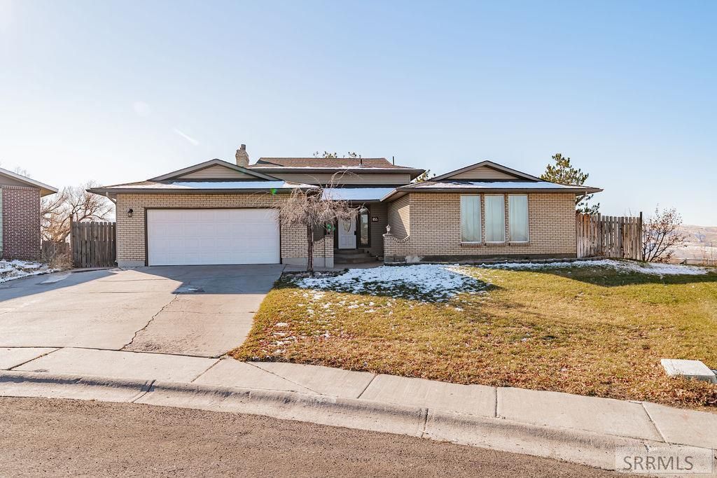 MLS #2176443 image #0