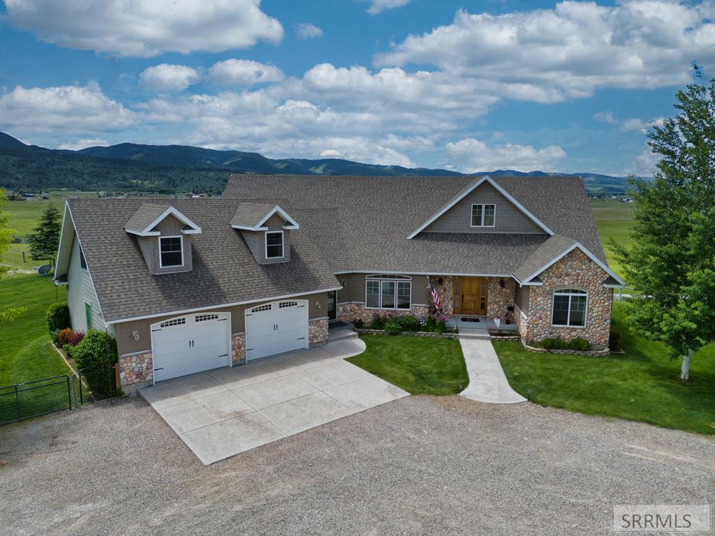 MLS #2177435 image #0