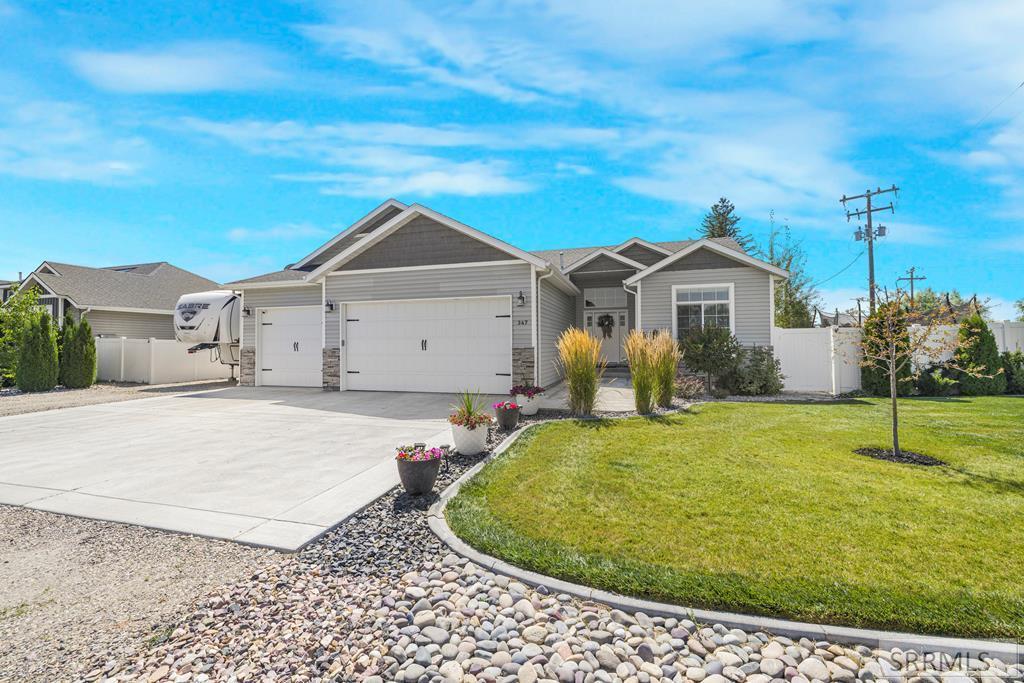 MLS #2178012 image #0