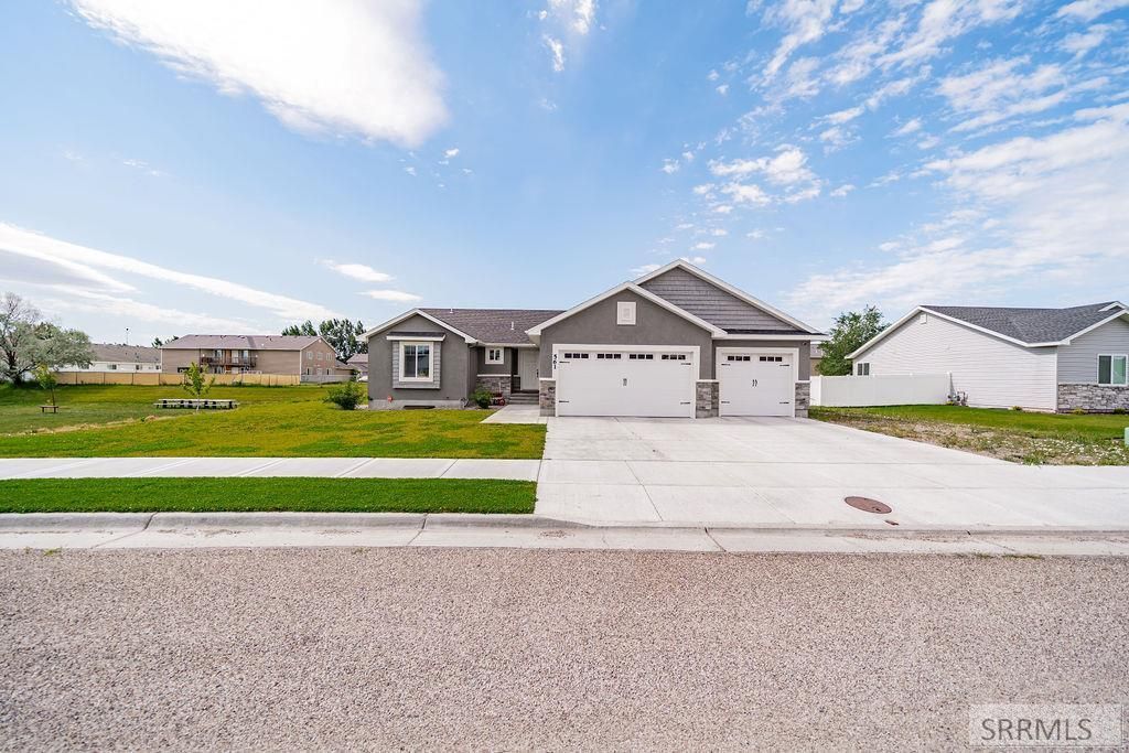 MLS #2178426 image #0