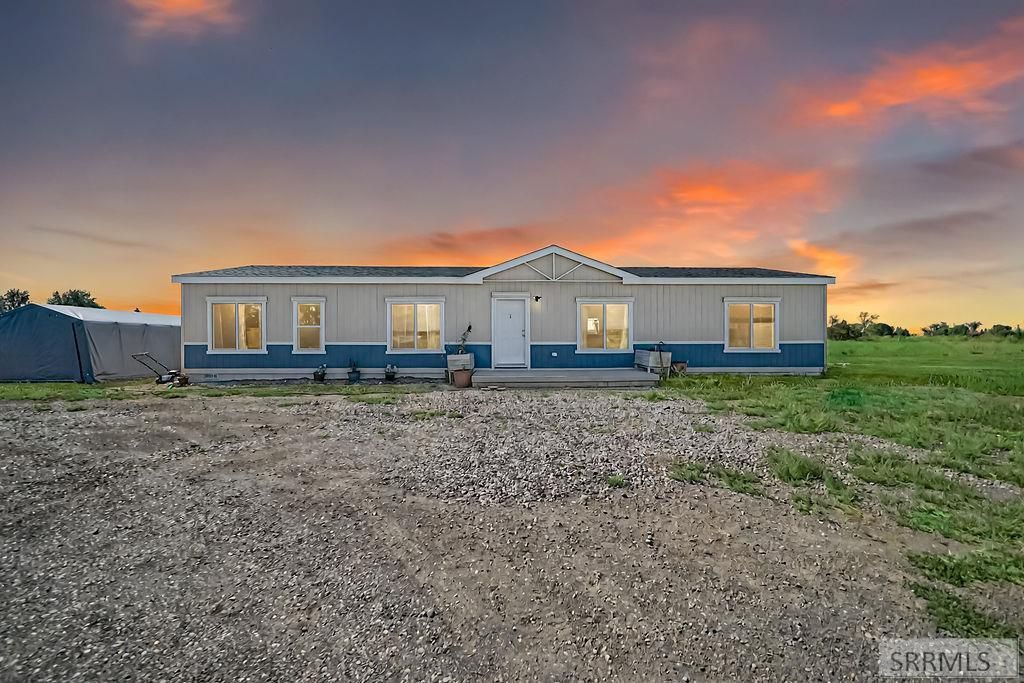 MLS #2179049 image #0