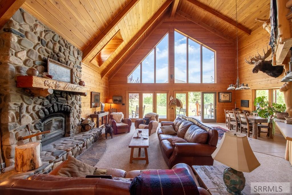 MLS #2179176 image #0