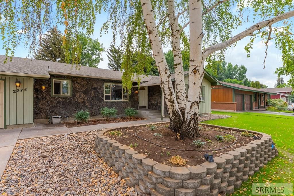 MLS #2179200 image #0