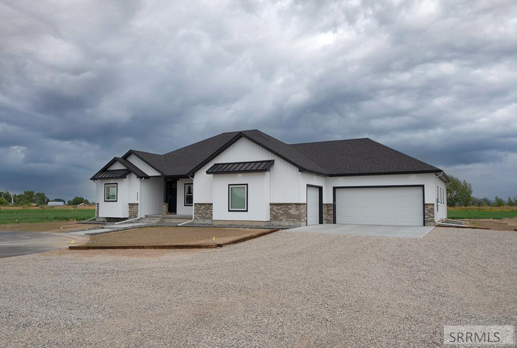 MLS #2179295 image #0