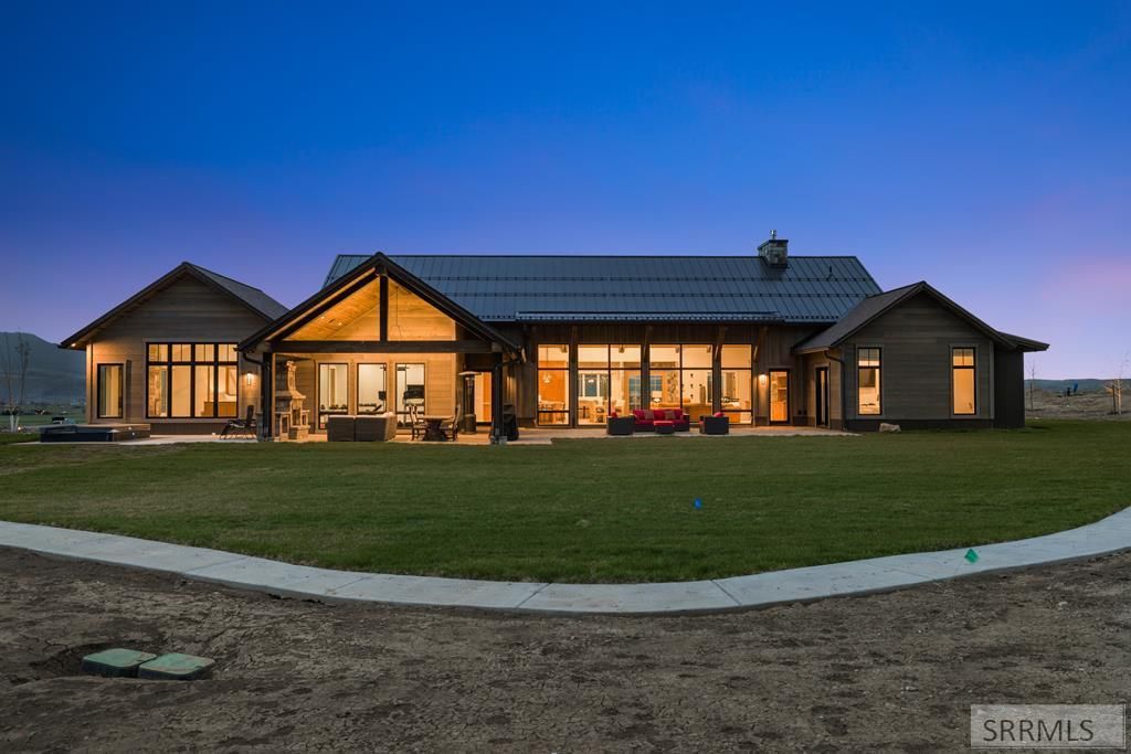 MLS #2179310 image #0