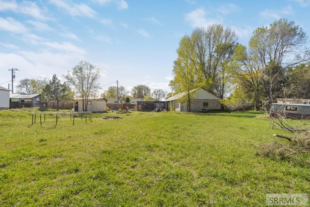 MLS #2179629 image #0
