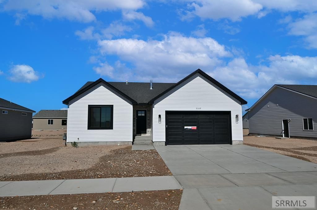 MLS #2179821 image #0