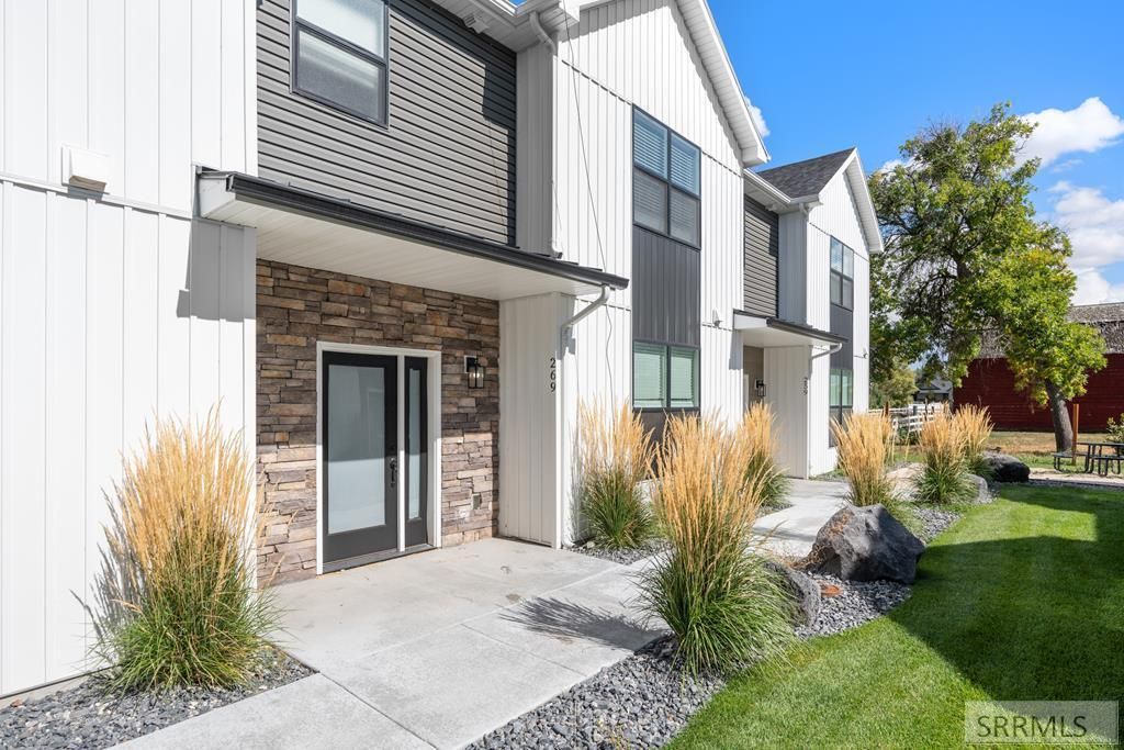 MLS #2179840 image #0