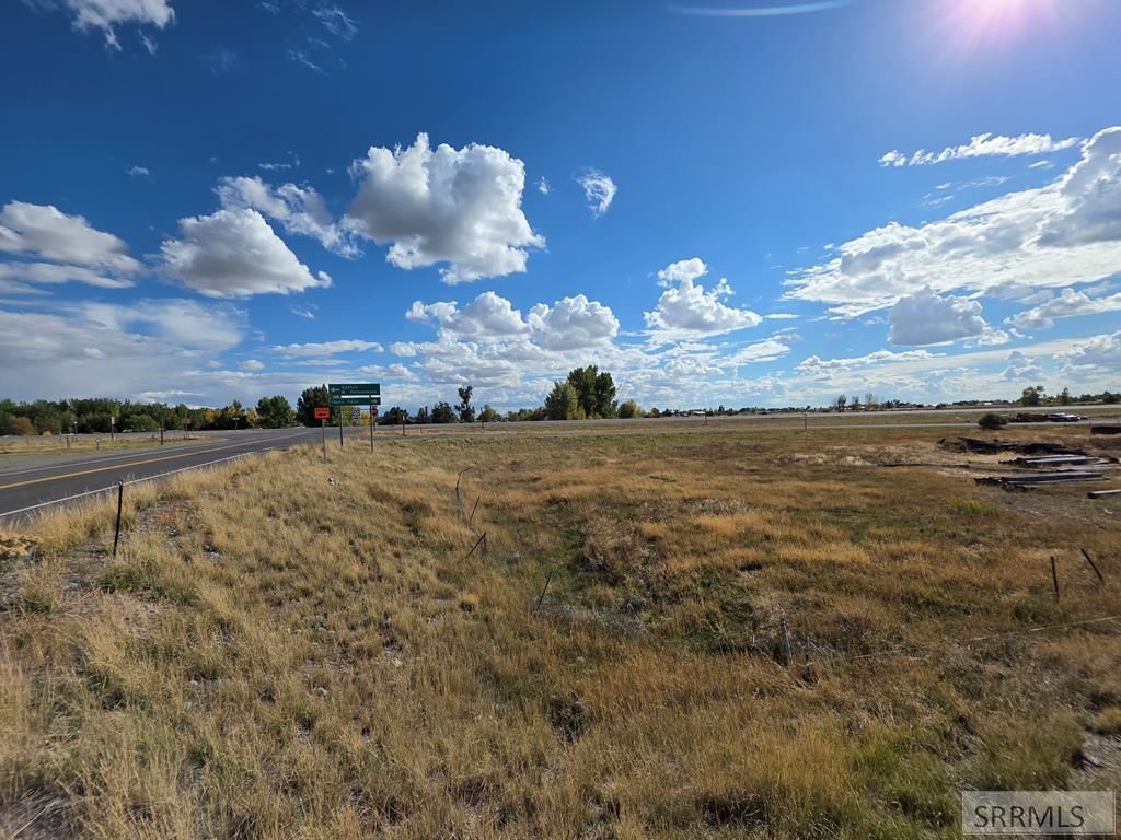 MLS #2179928 image #0
