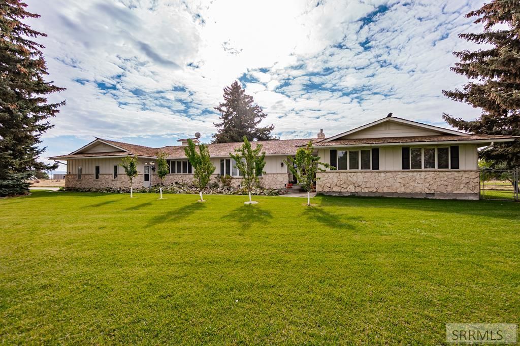 MLS #2179977 image #0