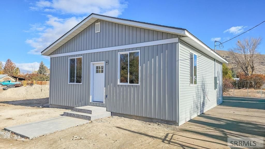 MLS #2180074 image #0