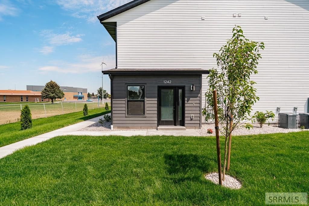 MLS #2180180 image #0