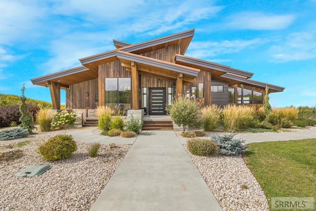 MLS #2180197 image #0