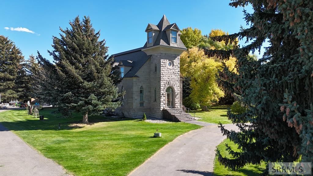 MLS #2180272 image #0