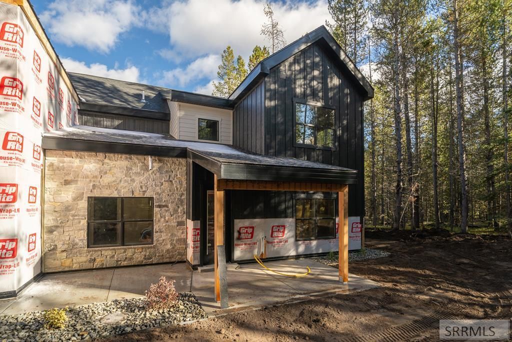 MLS #2180354 image #0