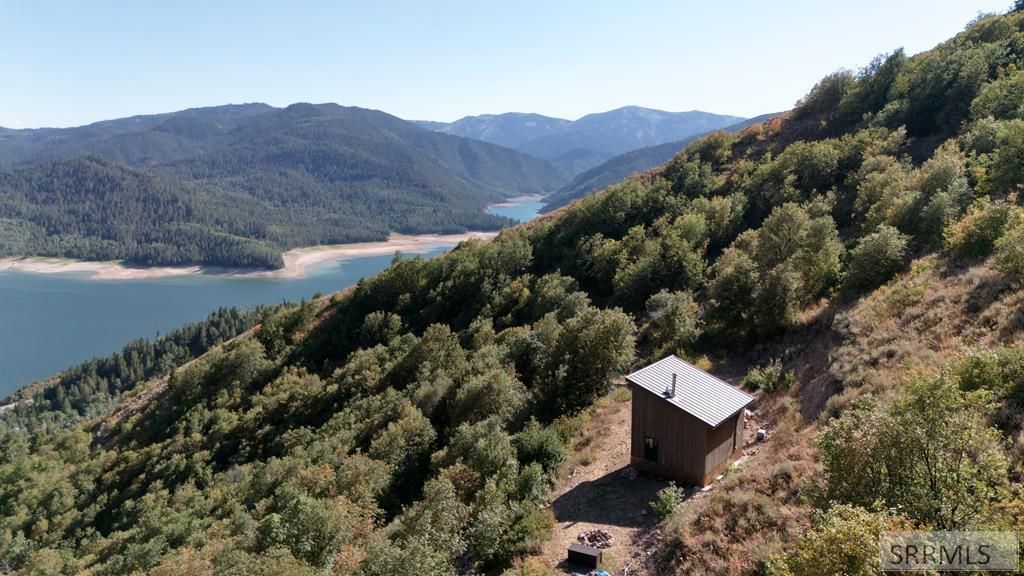 MLS #2180363 image #0