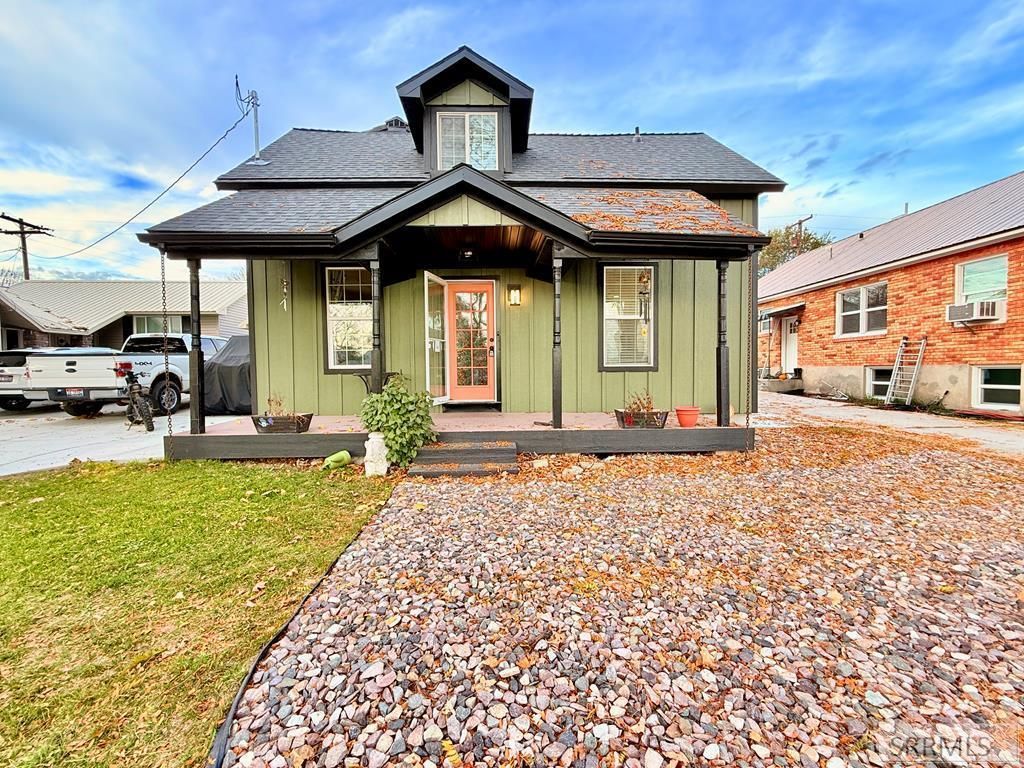 MLS #2180482 image #0