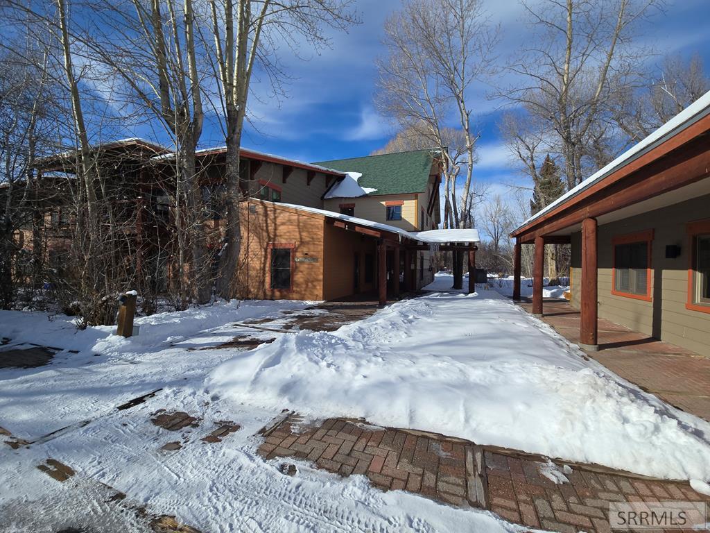 MLS #2181465 image #0