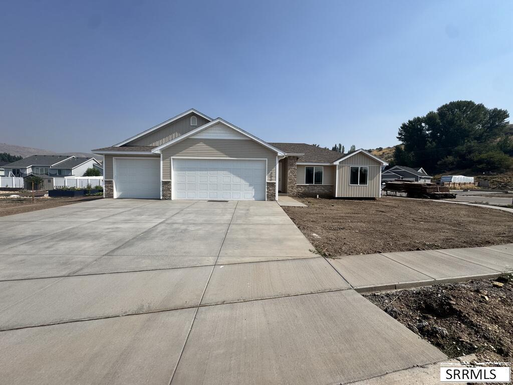 MLS #2181893 image #0