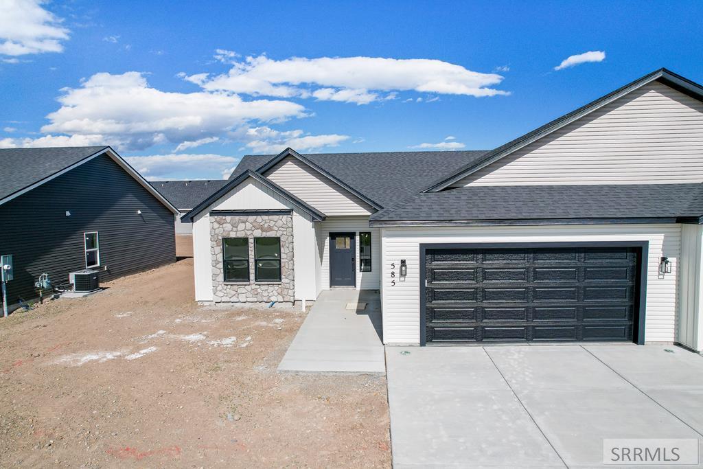 MLS #2182124 image #0