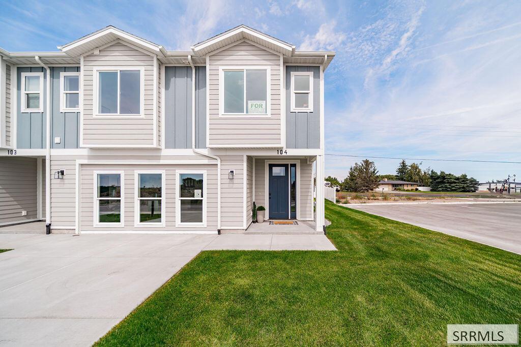 MLS #2184476 image #0