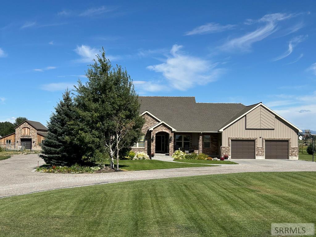 MLS #2184504 image #0