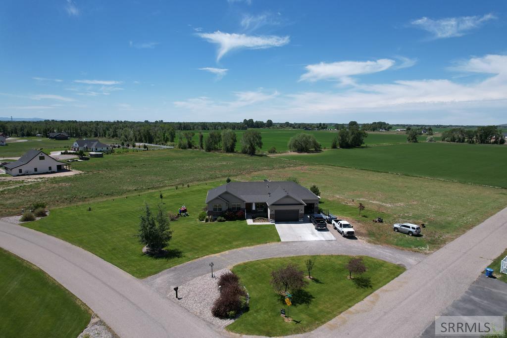 MLS #2184571 image #0