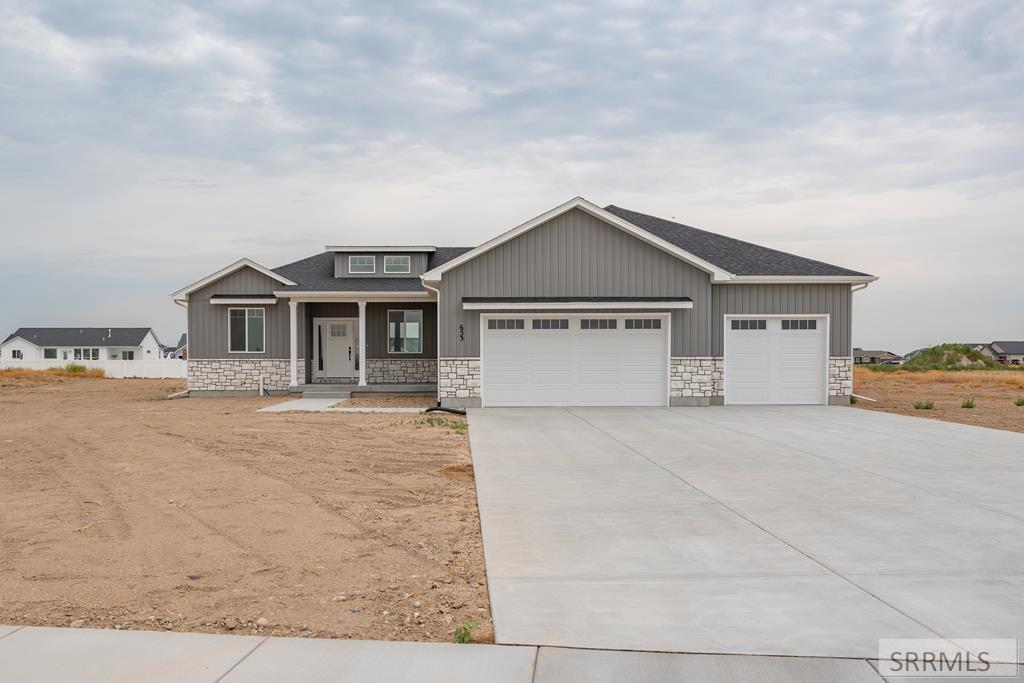 MLS #2184802 image #0