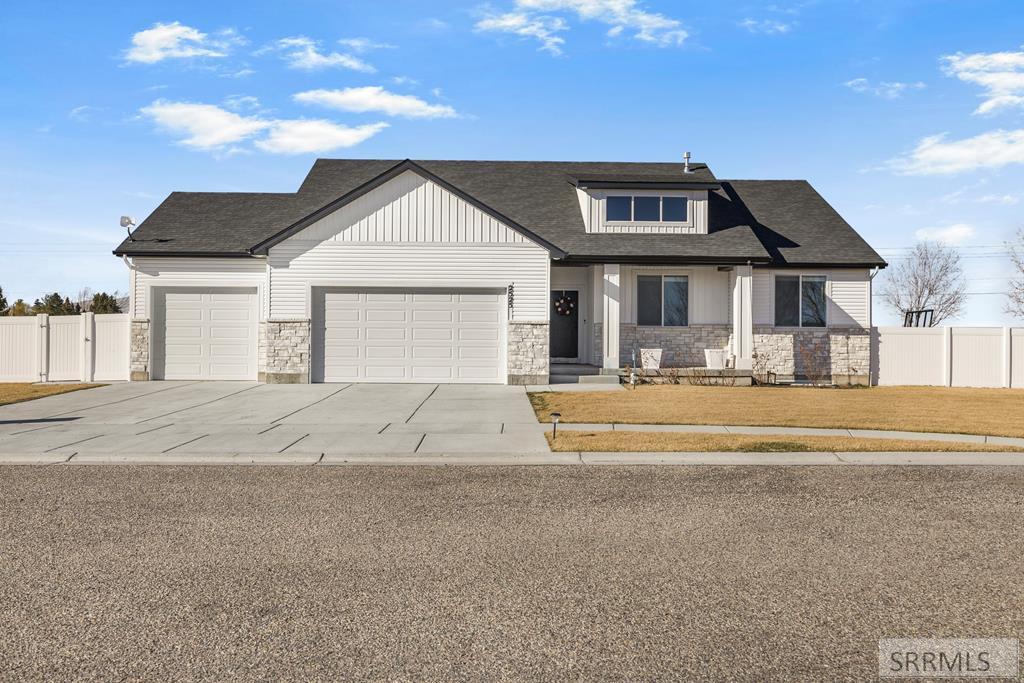 MLS #2184875 image #0