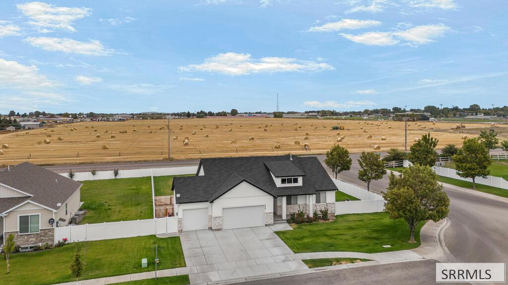 MLS #2184875 image #0