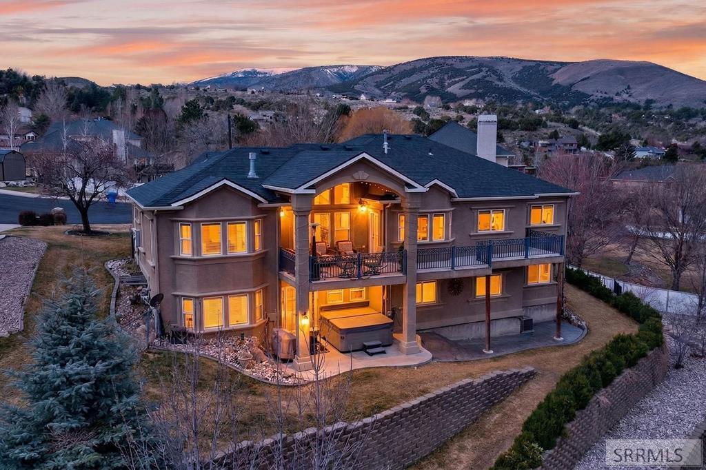 MLS #2185042 image #0
