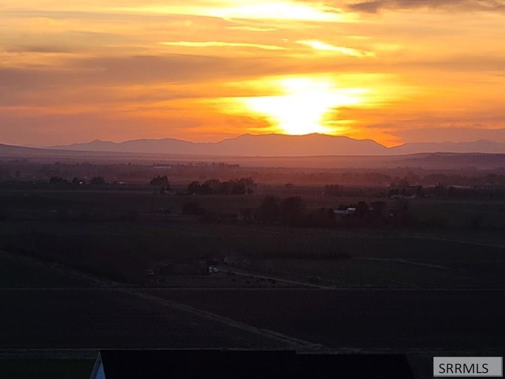 MLS #2185229 image #0