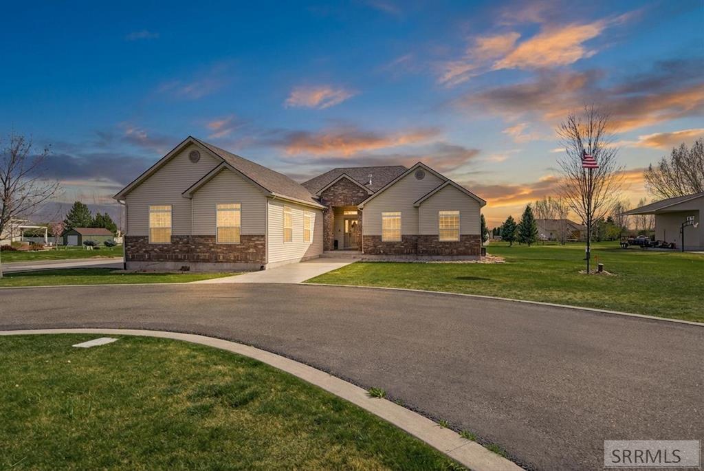 MLS #2185356 image #0
