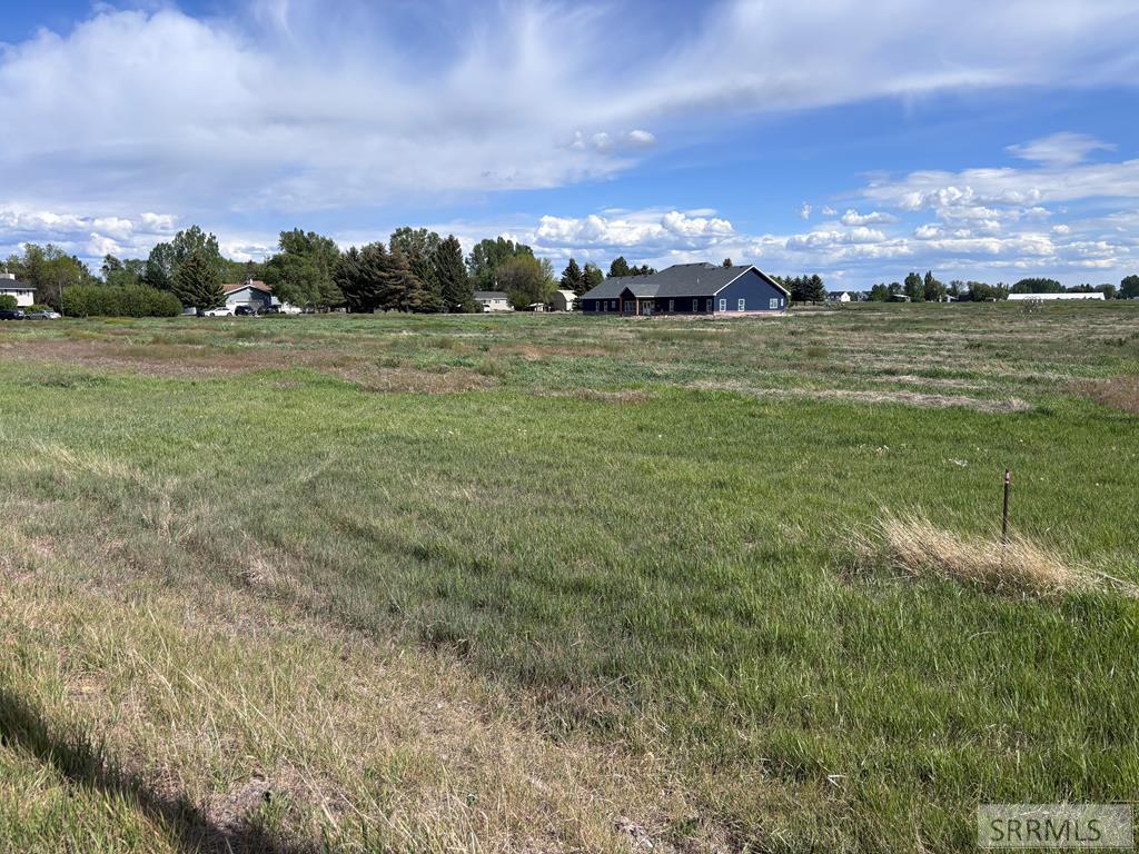 MLS #2185395 image #0